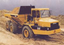 Kiepwagens Caterpillar D250D