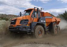 Kiepwagens Doosan DA30-7