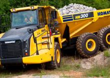 Kiepwagens Komatsu HM300-2R