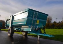 Kipwagen Rolland ROLLFARM 5023