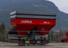 Kunstmeststrooiers Unia MS 700