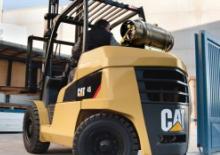 LPG-vorkheftrucks Caterpillar GP45N