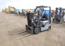LPG-vorkheftrucks Nissan MCPL 02 A 25 LU