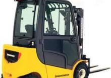 LPG-vorkheftrucks Jungheinrich TFG 320s