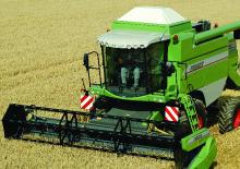 Combine maaidorsers Fendt 5220 E