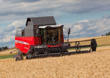 Combine maaidorsers Massey Ferguson Activa 7345S