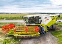 Combine maaidorsers Claas Tucano 320