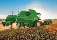 Combine maaidorsers John Deere W 440 PTC