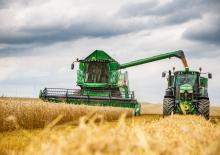 Combine maaidorsers John Deere W 550 i