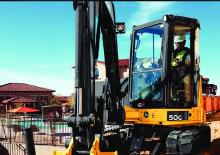 Rupsgraafmachines John Deere Construction 60G
