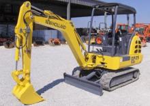 Mini-graafmachines New Holland EC25