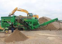 Mobiele zeefinstallaties met trommel McCloskey 516AT