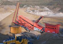 Mobiele zeefinstallaties Sandvik QA 340