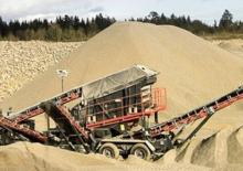 Mobiele zeefinstallaties Sandvik UF320E