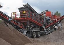 Mobiele zeefinstallaties Sandvik UH320E
