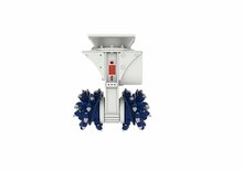 Monteerbare freeskoppen voor hydraulische graafmachines Erkat ER 250-2