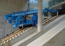 Telescoophoogwerkers op rupsbanden TEUPEN Leo 30 T