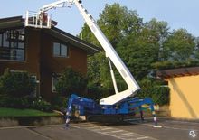 Telescoophoogwerkers op rupsbanden CELA Spyder 270