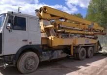 Op vrachtwagen gemonteerde betonpomp Elba AP 9020