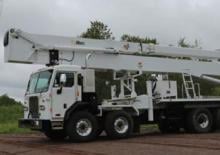 Op aanhangwagen gemonteerde knikarmhoogwerkers Altec AH150