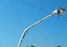 Op aanhangwagen gemonteerde knikarmhoogwerkers Altec AN32E