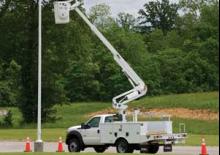 Op aanhangwagen gemonteerde knikarmhoogwerkers Altec AT235P