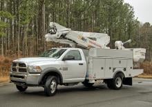 Op aanhangwagen gemonteerde knikarmhoogwerkers Altec AT41M/P