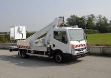 Telescoophoogwerkers op vrachtwagens Multitel MT 182 DS 