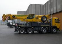 Op vrachtwagen gemonteerde telescoopkranen Marchetti MTK 1004
