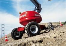 Knikarmhoogwerkers op wielen Manitou 180 ATJ