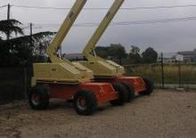 Telescoophoogwerkers op wielen JLG 40 H