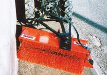 Opbouwveegmachines Bugnot B.A.S. 200