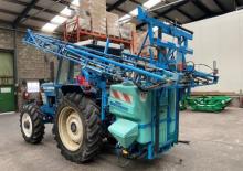 Opbouwveldspuiten Berthoud Force II 1000