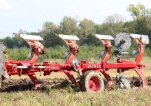 Ploegen Unia Ibis L H 3+1