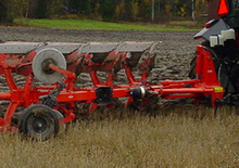 Ploegen Kuhn Multi-Master 122 NSH 4