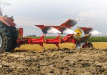 Ploegen Pöttinger Servo 45 M plus nova