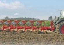 Ploegen Pöttinger Servo 45 S plus nova