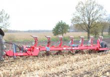 Ploegen Unia Vis LS 4+1 