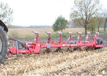 Ploegen Unia Vis XL 7+