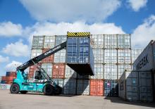 Reachstapelaar Konecranes 128 TC6