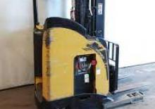 Reachtrucks Yale NR040DB