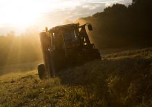 Ronde-balenpersen Massey Ferguson 2956