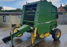 Ronde-balenpersen John Deere 540