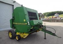 Ronde-balenpersen John Deere 570