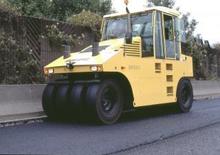 Walsen met rubberwielen Bomag BW 24 R