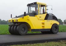 Walsen met rubberwielen Bomag BW 24 RH