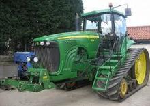 Tractors met rubberwielen John Deere 8520 T
