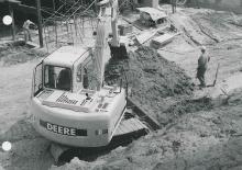 Rupsgraafmachines John Deere Construction 120