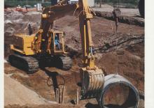 Rupsgraafmachines Caterpillar 245