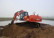 Rupsgraafmachines Atlas 260 LC